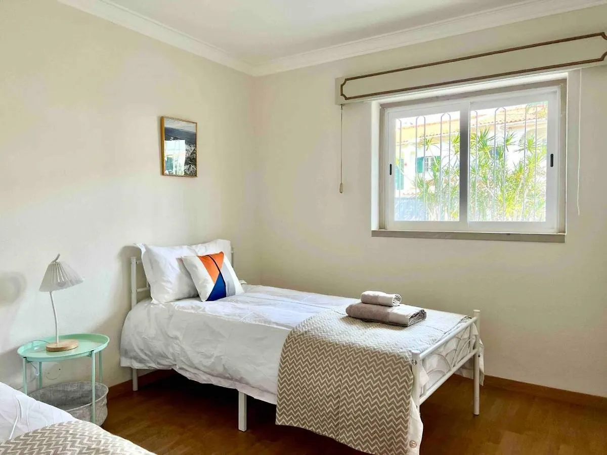 Cascais Garden Cottage